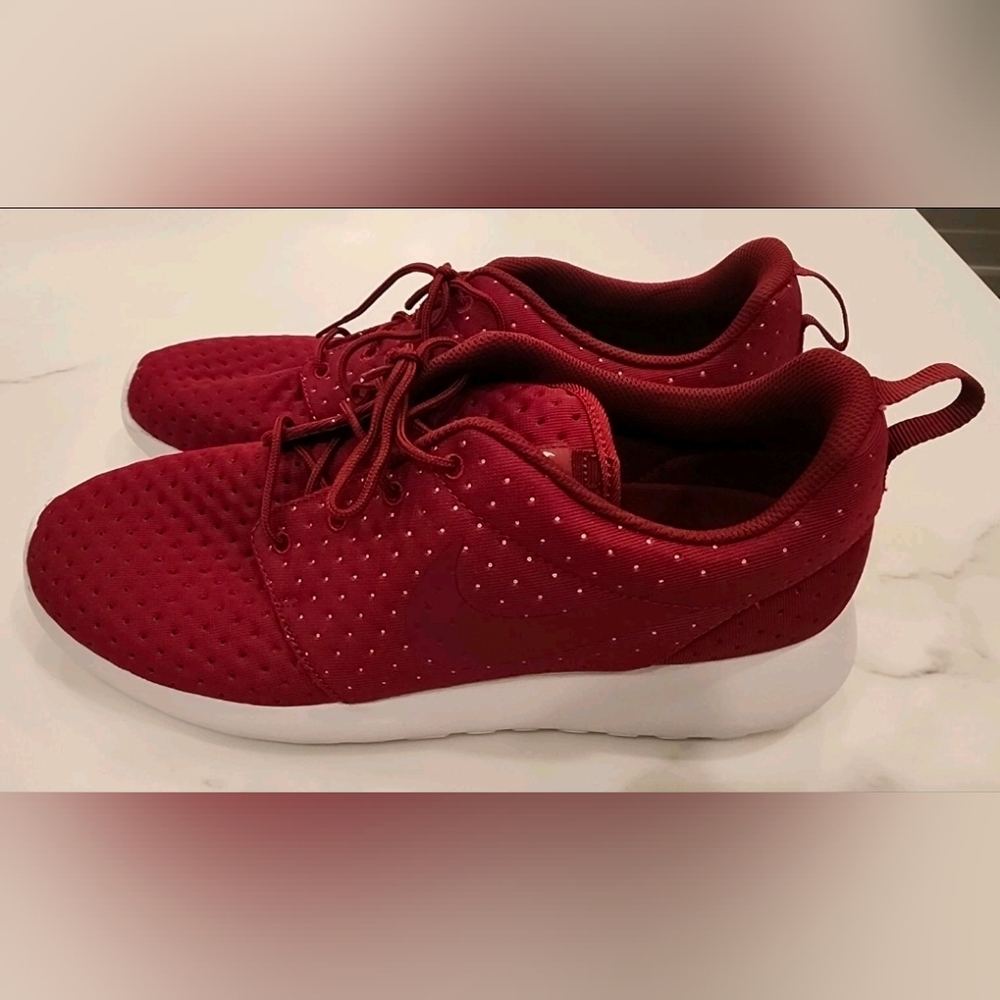 Size 13 - Nike Roshe One SE Red